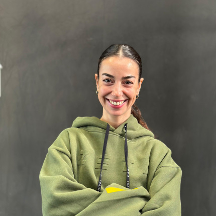 Manon, coach sportif et professeure de yoga.
